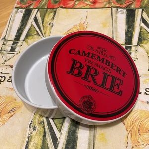 Camembert Brie Fromage/Cheese Porcelain Storage Container, red/black/white
